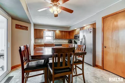 2804 Huron Dr, Springfield, IL 62702 photo 7