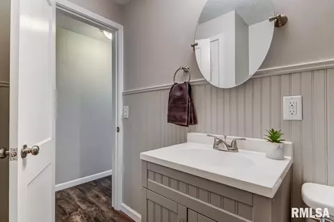 2049 Buchanan St, Springfield, IL 62703 photo 15