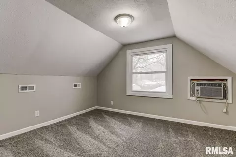 2049 Buchanan St, Springfield, IL 62703 photo 25