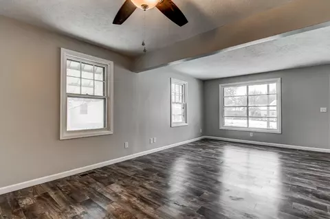2049 Buchanan St, Springfield, IL 62703 photo 6