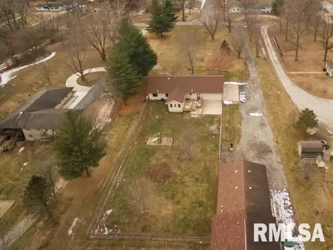 280 Pakey Rd, Springfield, IL 62712 photo 2