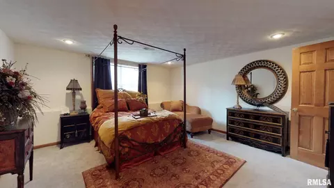 2559 Chapel Hill Rd, Springfield, IL 62702 photo 24