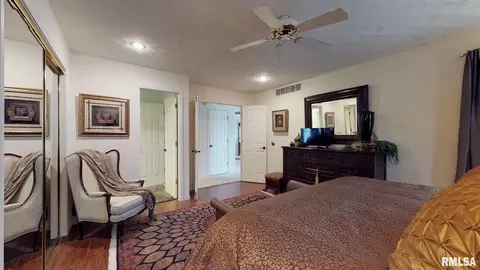 2559 Chapel Hill Rd, Springfield, IL 62702 photo 22