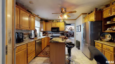 2559 Chapel Hill Rd, Springfield, IL 62702 photo 13