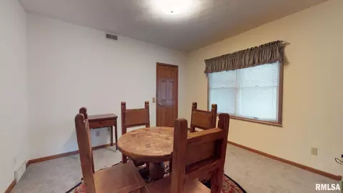 2559 Chapel Hill Rd, Springfield, IL 62702 photo 34
