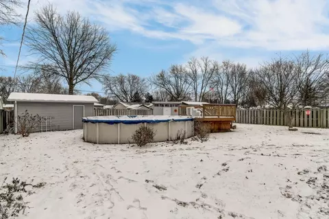 625 E Walnut St, Chatham, IL 62629 photo 31