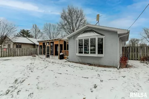 625 E Walnut St, Chatham, IL 62629 photo 30