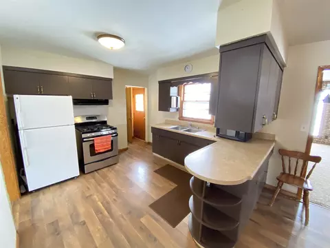 1006 E Crosby St, Elkhart, IL 62634 photo 5