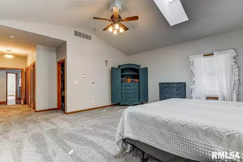 3675 Spaulding Orchard Rd, Springfield, IL 62711 photo 17