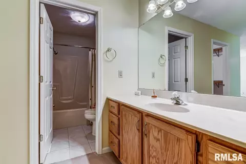 2529 Chapel Hill Rd, Springfield, IL 62702 photo 18