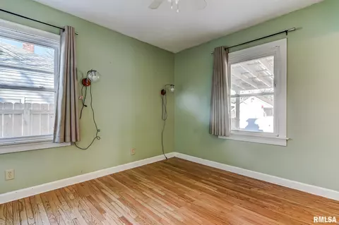 2924 S 3rd St, Springfield, IL 62703 photo 20
