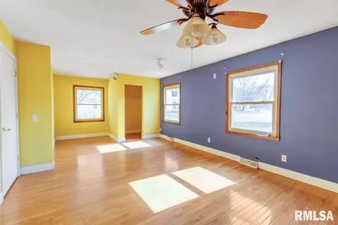 401 Armor Rd, Springfield, IL 62704 photo 7