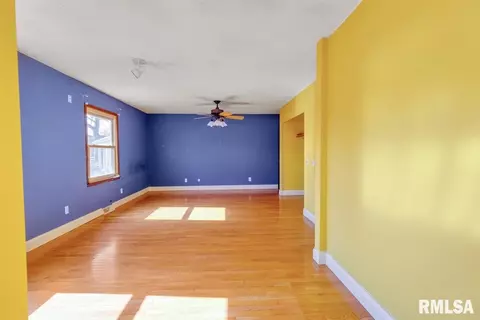 401 Armor Rd, Springfield, IL 62704 photo 8