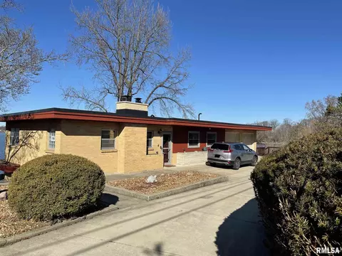 1301 E Lake Shore Dr, Springfield, IL 62712 photo 3