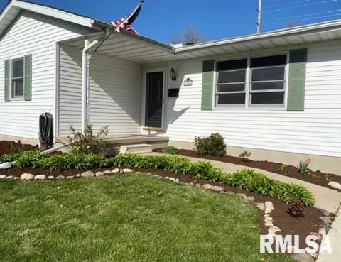 1808 Camden St, Springfield, IL 62702 photo 1