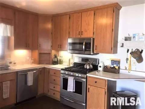 1808 Camden St, Springfield, IL 62702 photo 9