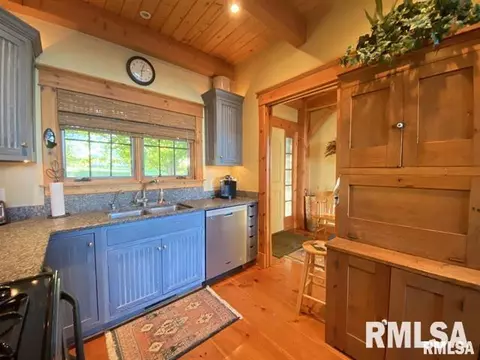 520 Kramer Rd, Avon, IL 61415 photo 7