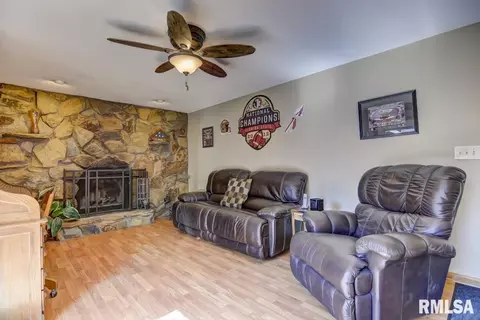 157 Golf Rd, Springfield, IL 62704 photo 16