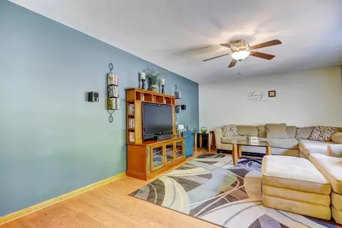 157 Golf Rd, Springfield, IL 62704 photo 7