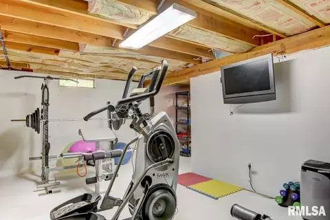 157 Golf Rd, Springfield, IL 62704 photo 31