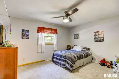 157 Golf Rd, Springfield, IL 62704 photo 25