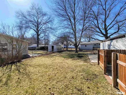 3527 Ivanhoe Dr, Springfield, IL 62703 photo 18