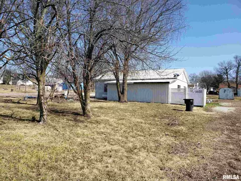 405 S Spring St, Mount Pulaski, IL 62548 photo 20