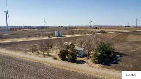 475 2000th Ave, Mount Pulaski, IL 62548 photo 2