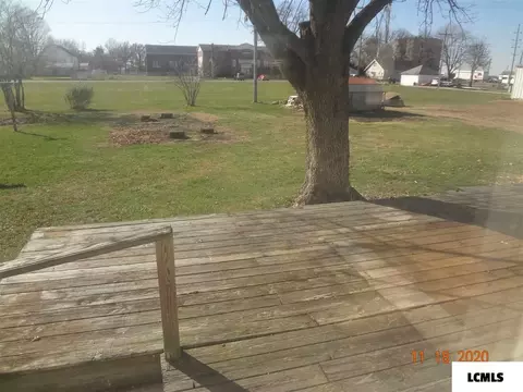 120 E Pine St, Broadwell, IL 62634 photo 29