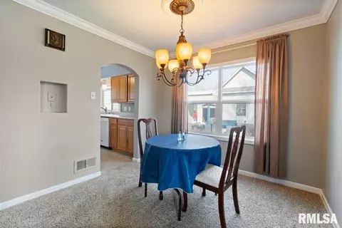 927 N Osburn Ave, Springfield, IL 62702 photo 18