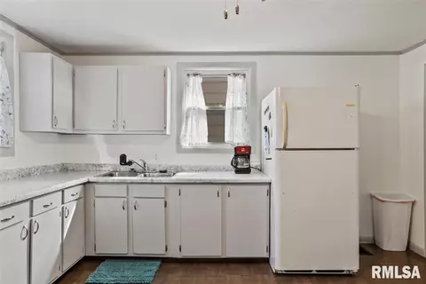 2241 Grandview Ave, Springfield, IL 62702 photo 8