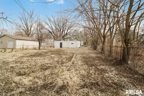 1026 N 5th St, Springfield, IL 62702 photo 30