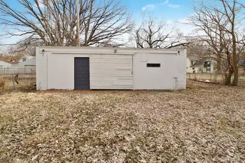 1026 N 5th St, Springfield, IL 62702 photo 32