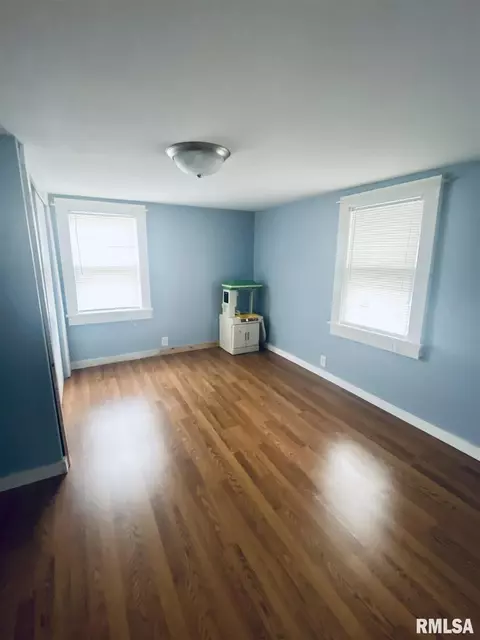 2026 N 11th St, Springfield, IL 62702 photo 10