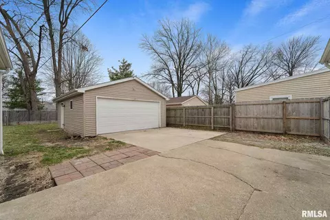 1612 N 20th St, Springfield, IL 62702 photo 31