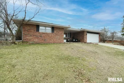 101 Cartwright Dr, Springfield, IL 62711 photo 42