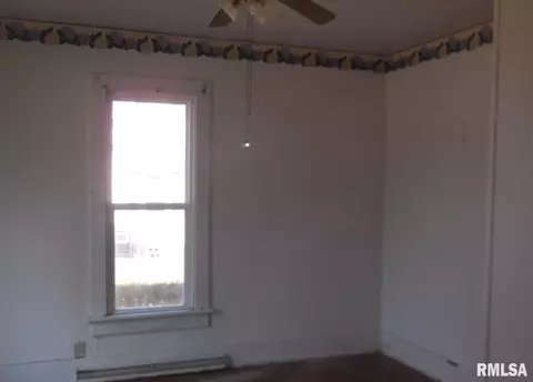 228 Carson St, White Hall, IL 62092 photo 6