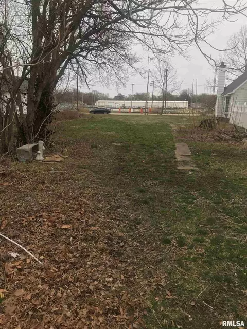 1813 S 9th St, Springfield, IL 62703 photo 1