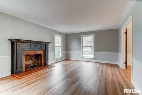 2136 Huntleigh Rd, Springfield, IL 62704 photo 3