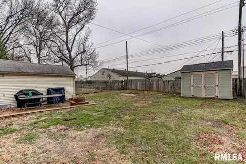 2327 S State St, Springfield, IL 62704 photo 30