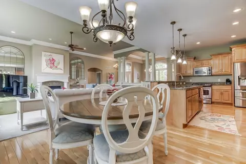 2401 Argonne Ave, Springfield, IL 62704 photo 9