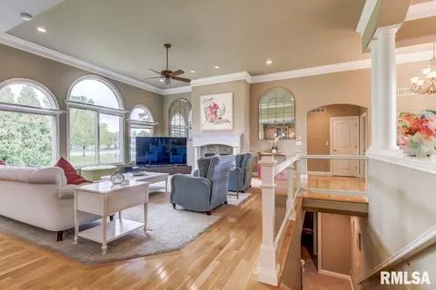 2401 Argonne Ave, Springfield, IL 62704 photo 8