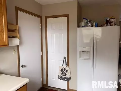 4005 Mccormick Dr, Springfield, IL 62707 photo 10