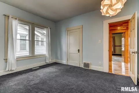 2040 S 4th St, Springfield, IL 62703 photo 15
