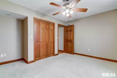 2901 Covered Wagon Trl, Springfield, IL 62711 photo 25