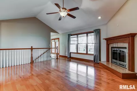 2901 Covered Wagon Trl, Springfield, IL 62711 photo 9