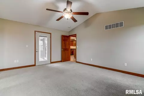 2901 Covered Wagon Trl, Springfield, IL 62711 photo 20