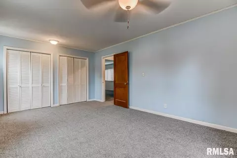 1652 N 21st St, Springfield, IL 62702 photo 13