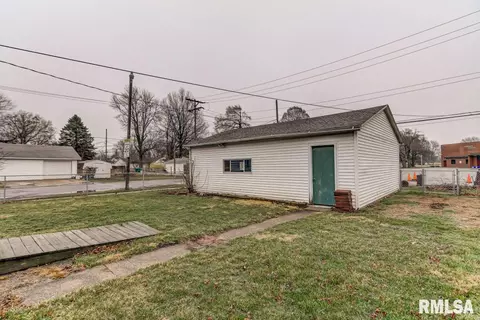 1652 N 21st St, Springfield, IL 62702 photo 27