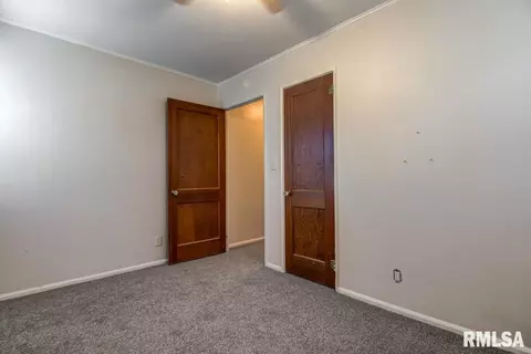 1652 N 21st St, Springfield, IL 62702 photo 16